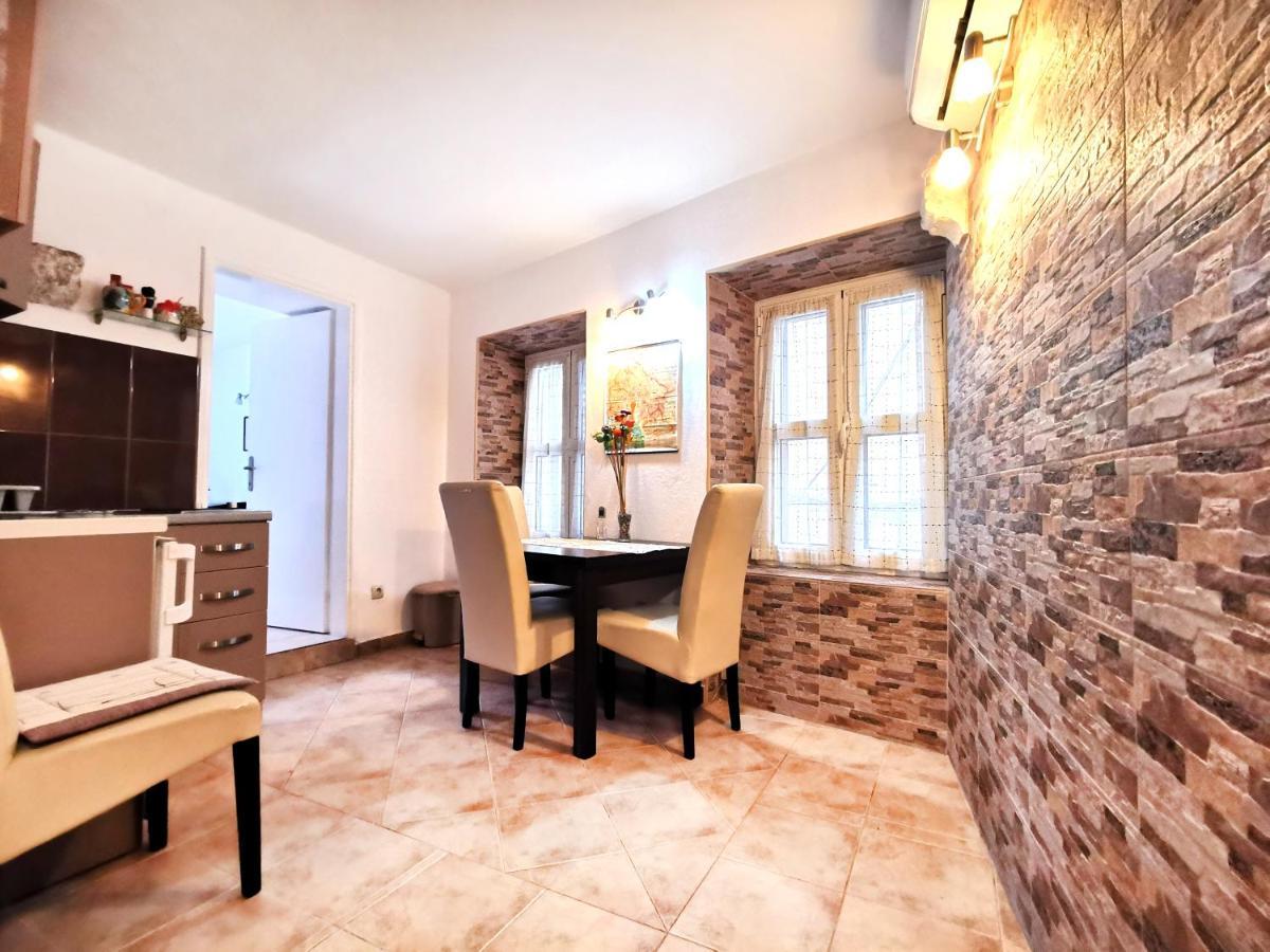 Old Town Boskovic Apartment โกตอร์ ภายนอก รูปภาพ