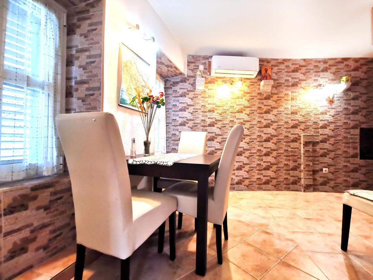 Old Town Boskovic Apartment โกตอร์ ภายนอก รูปภาพ