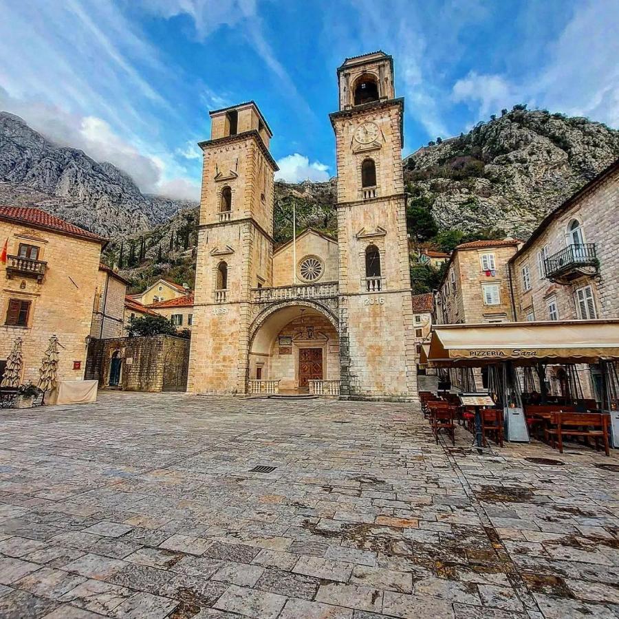 Old Town Boskovic Apartment โกตอร์ ภายนอก รูปภาพ